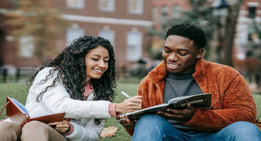 Programme pilote pour les étudiants dans les communautés francophones en situation minoritaire (PPECFSM)